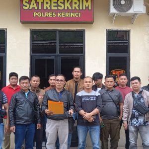 Viktor: Pelaku Penusukan Bukan Warga Nias