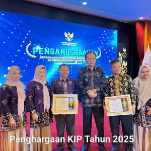 Kedua Kalinya.. Pemdes Aur Duri Raih Penghargaan KIP Provinsi Jambi