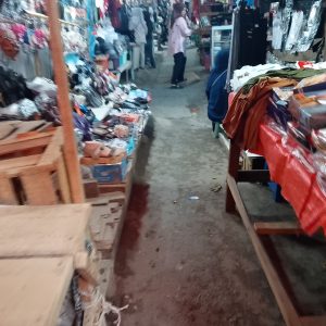 Disperindag Ditantang Tertibkan Lapak Pedagang ‘Gang Senggol’