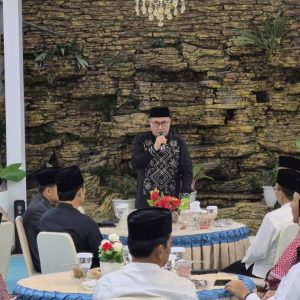 Perkuat Sinergiitas, Pemkot dan DPRD Kota Sungai Penuh Buka Bersama