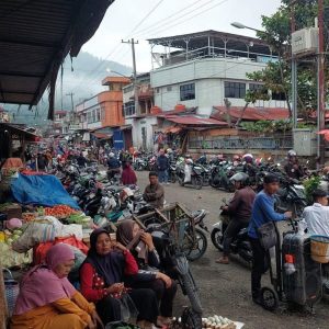 Sinkronisasi ‘OPD’ Diperlukan. Tidak Cukup Berpangku Tangan Menata Pedagang Tanjung Bajure