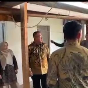 Tekankan Kedisiplinan ASN, Wako Alfin Sidak Kantor Camat Sungai Penuh