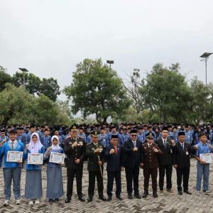 Peringati Sumpah Pemuda, Pemkot Sungai Penuh Berikan Penghargaan Kepada Pemuda Berprestasi